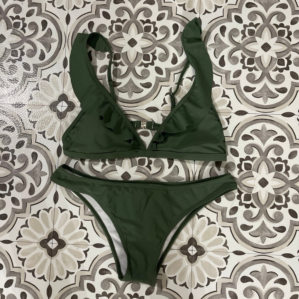 NWOT Green Bikini XL